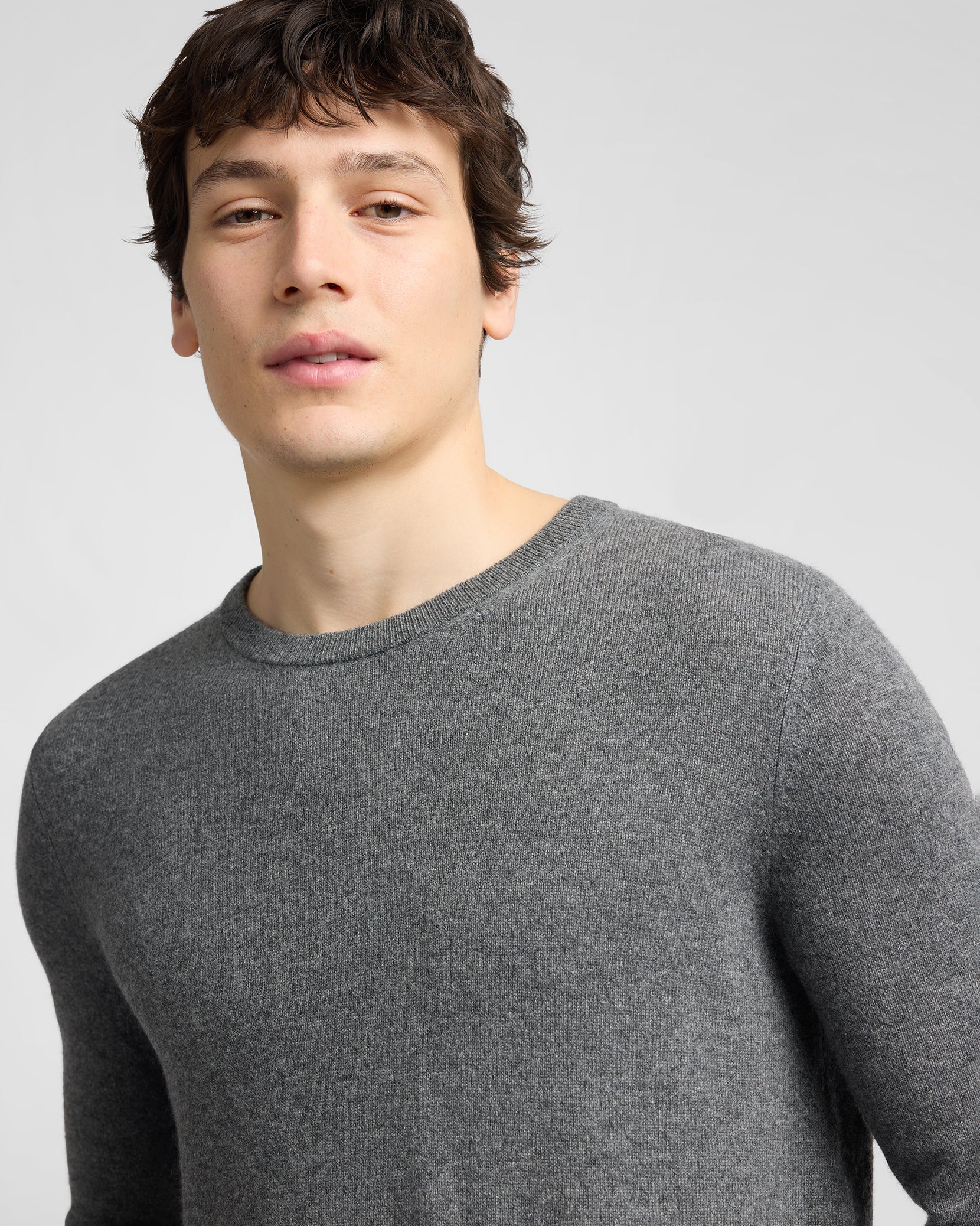 100% Cashmere Crewneck Sweater - Image 4