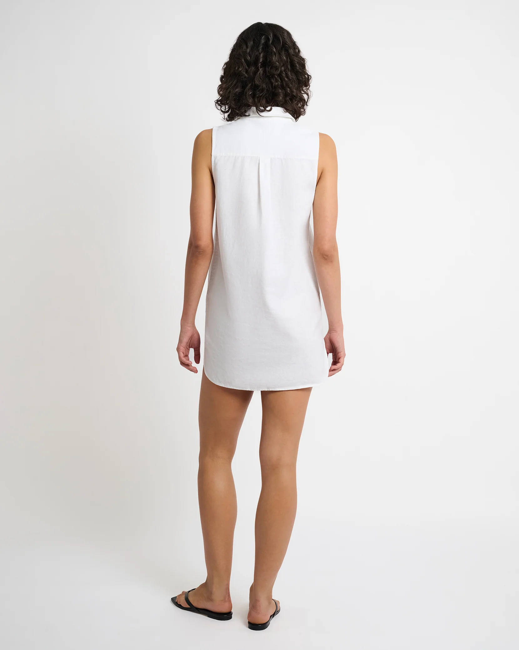 Air Linen Sleeveless Shirtdress - Image 5
