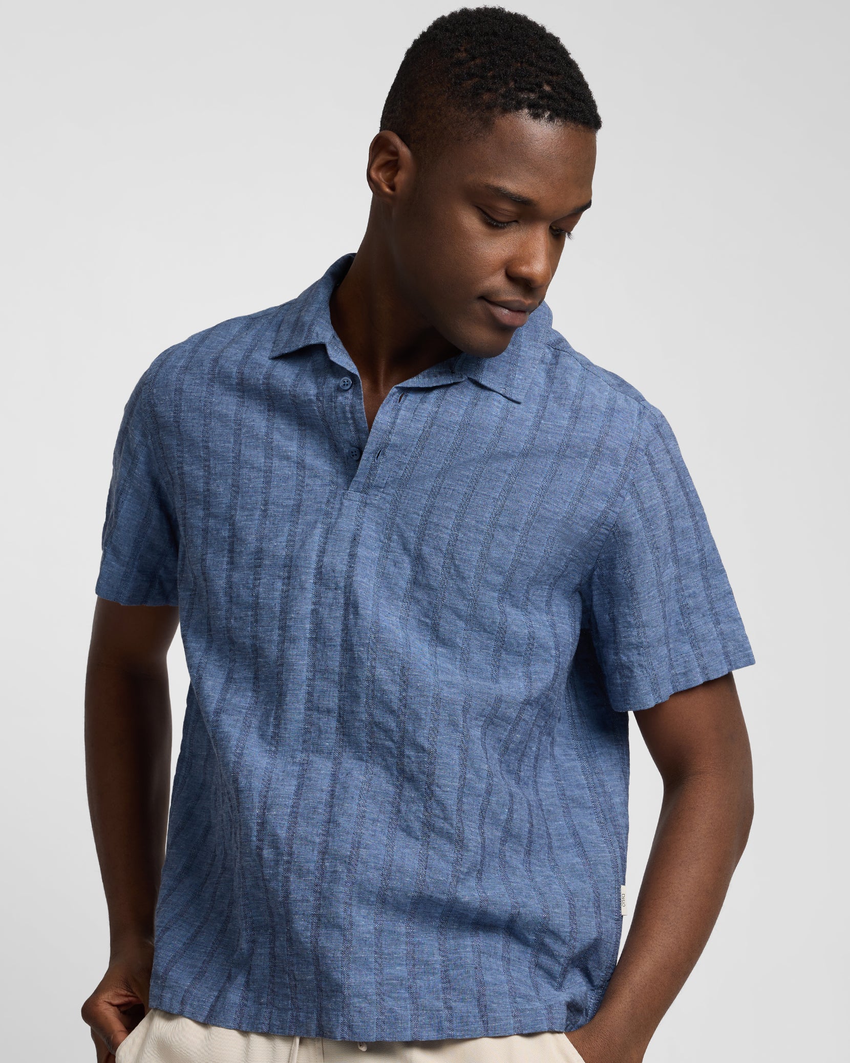 Cotton Linen Pop-Over Polo - Image 3