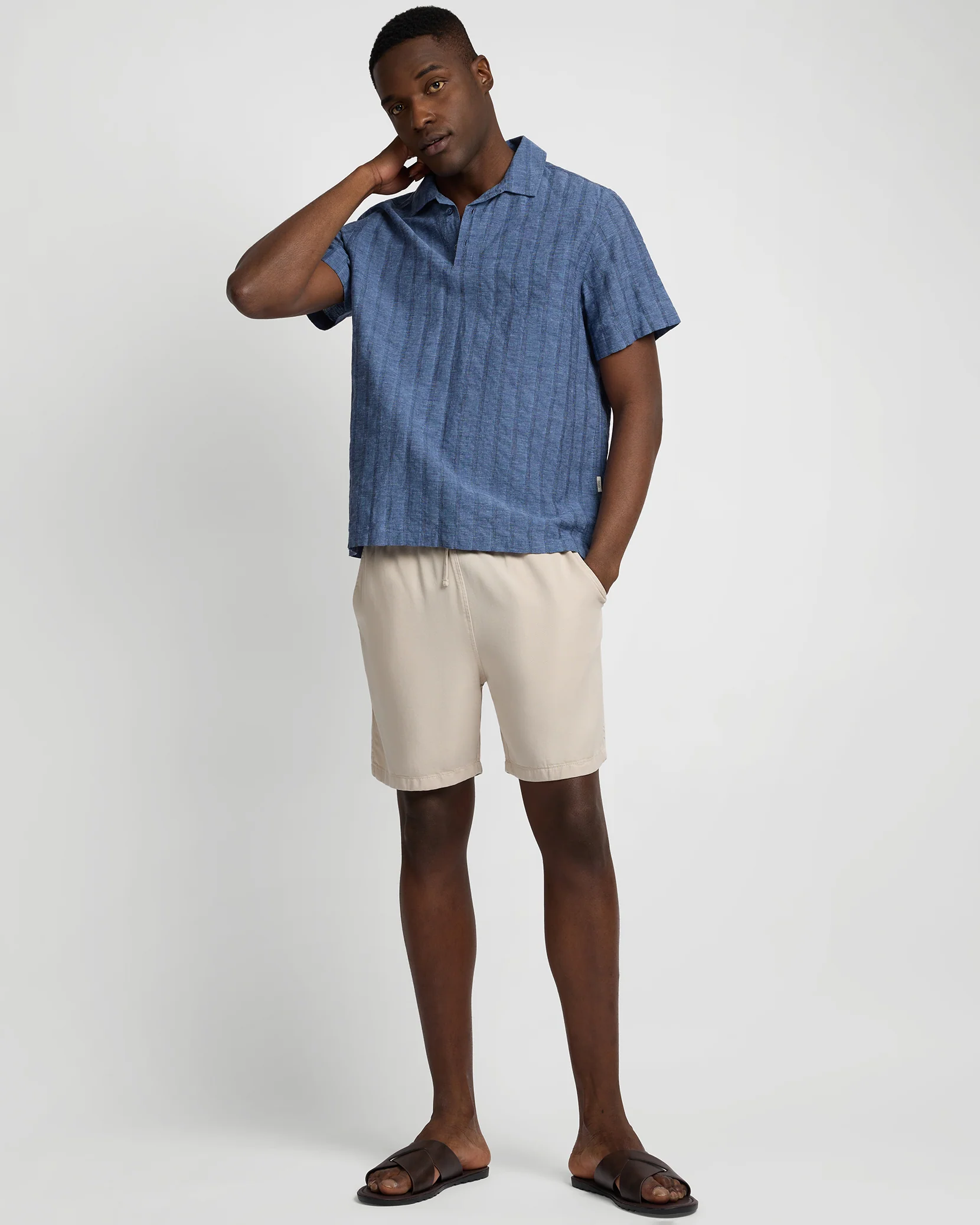 Cotton Linen Pop-Over Polo - Image 4