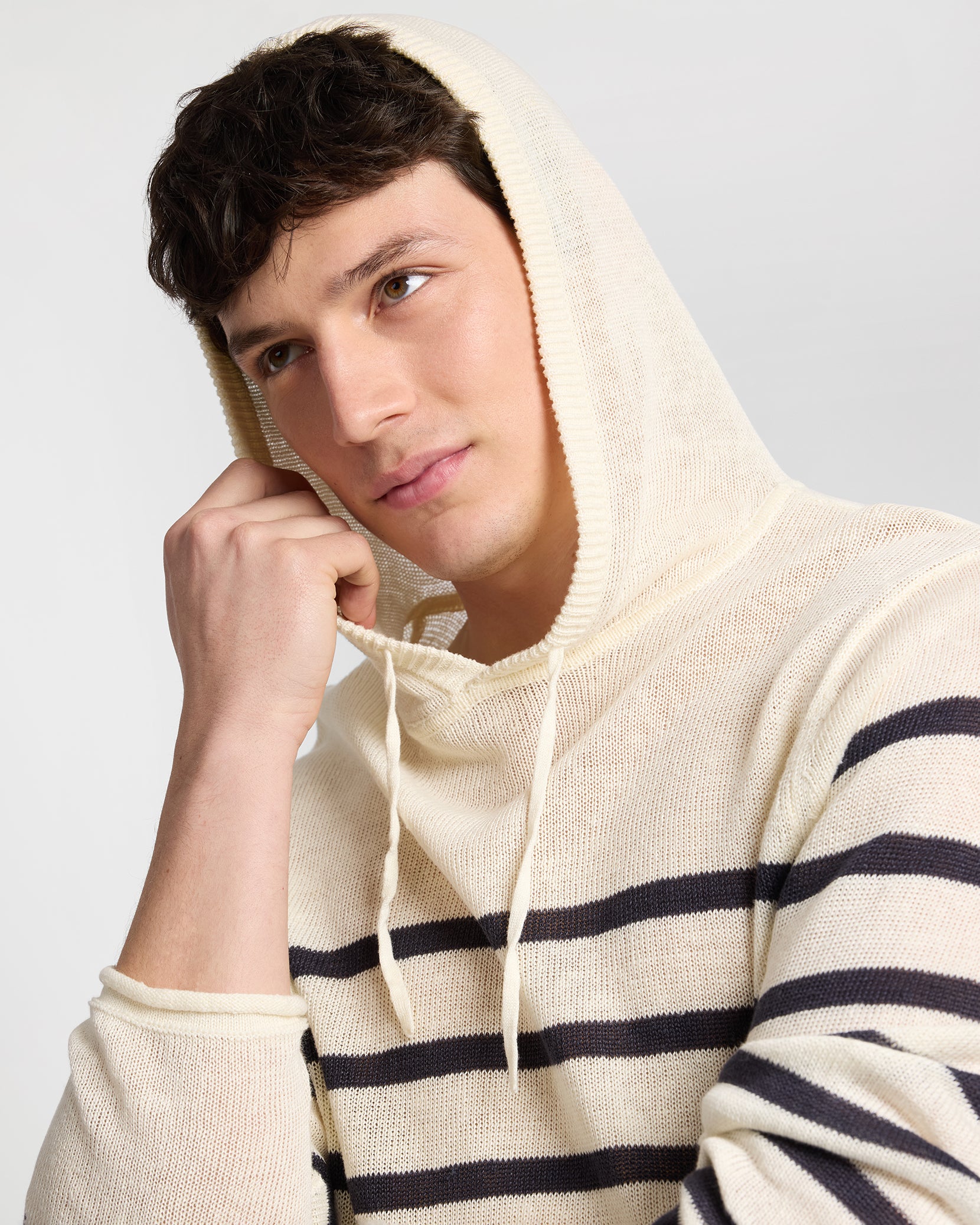 Frank Hooded Sweater - Image 6