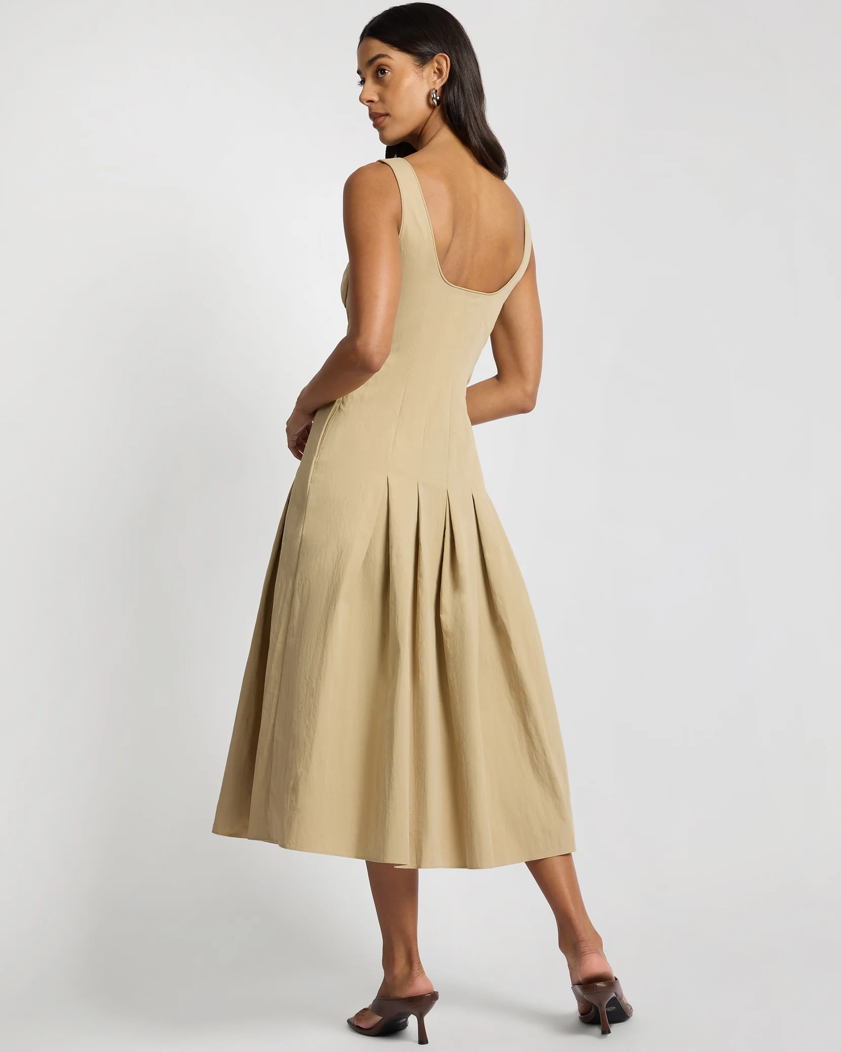 Sweetheart Pleated Dress - Image 5